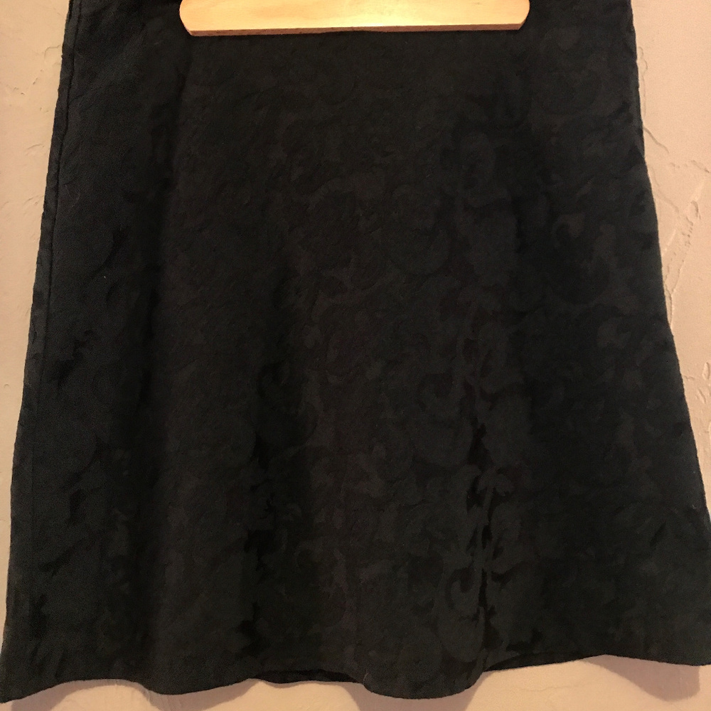 Old Navy Black Baroque Patterned Skirt